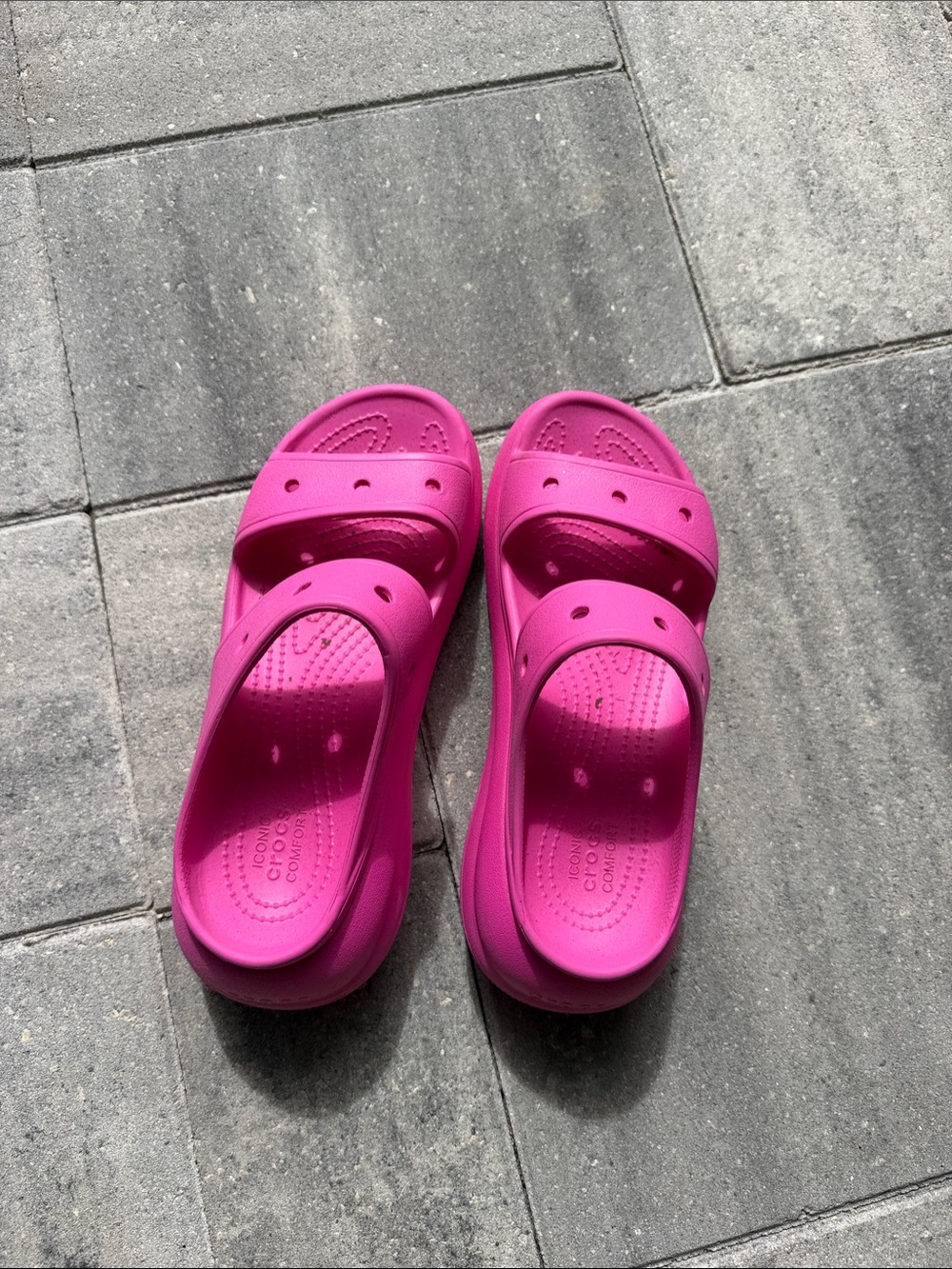 CROCS Vibrant Pink Slide Sandals